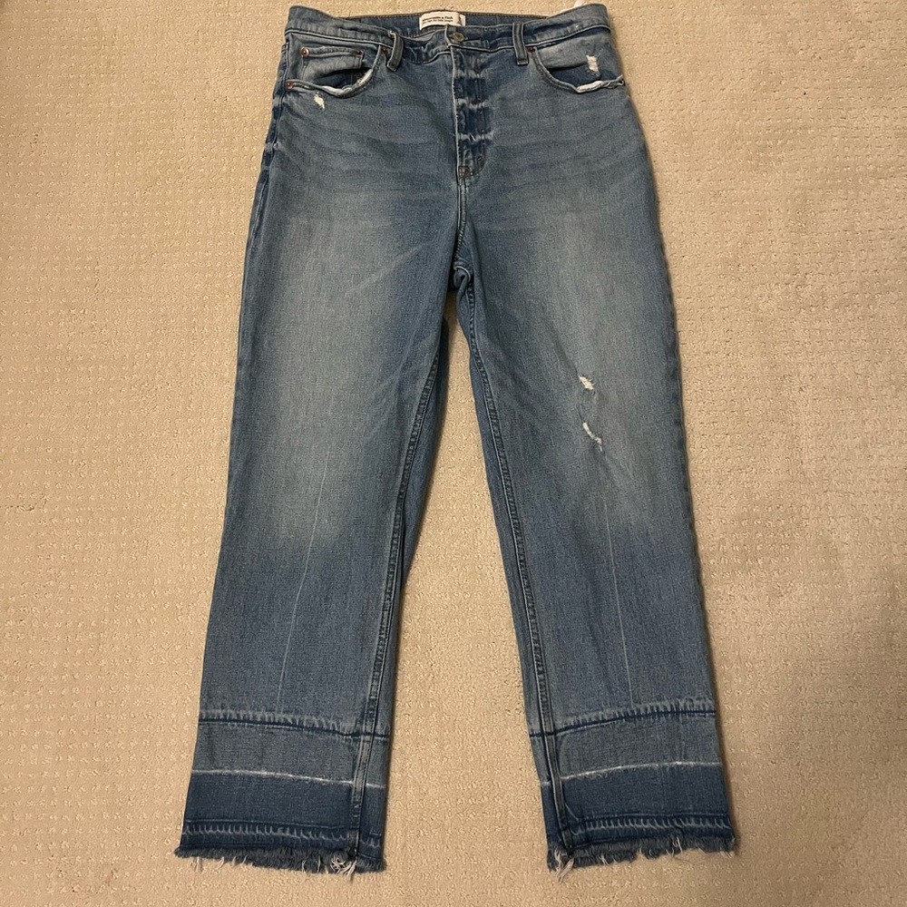 Abercrombie Ultra High Rise Straight Jean